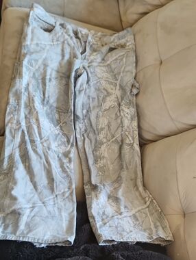 Women's Light Gray Cargo Pants - Casual Utility Style